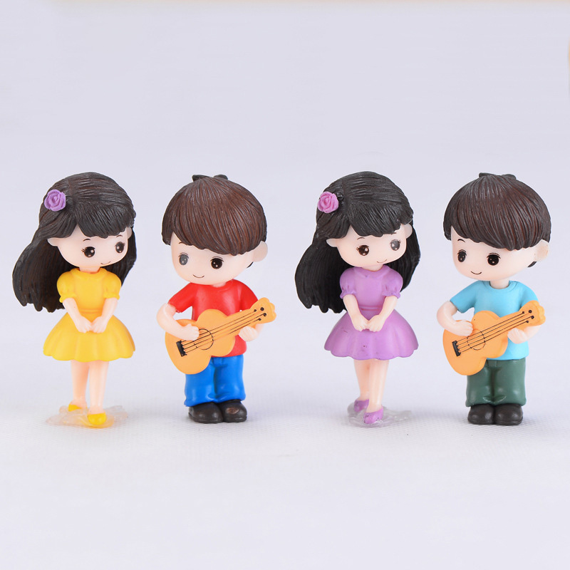 Figurinhas Miniatura de Casal  - Car Accessories Walmart avaliação e preço