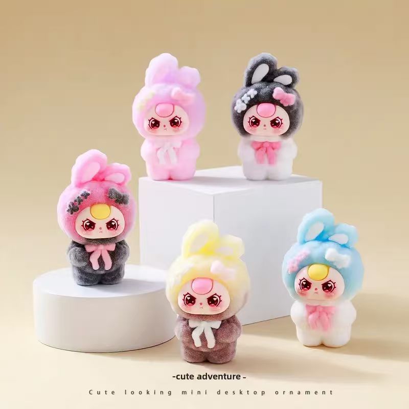 Quente genuíno mini figuras or - Car Accessories Girl avaliação e preço